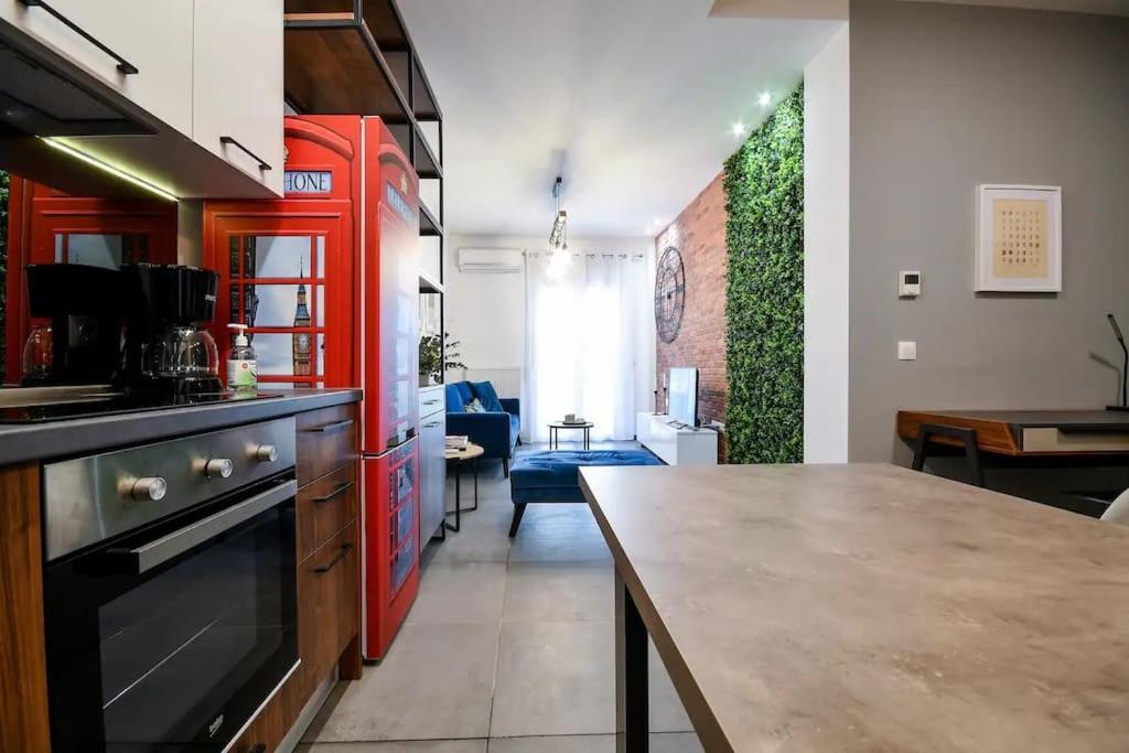 Ophelia Luxurious Suite #Tifhelexpo Thessaloniki Exterior photo